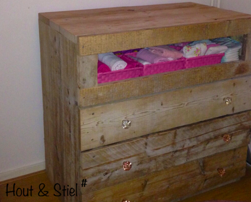 Commode van oud steigerhout Commode steigerhout babykamer